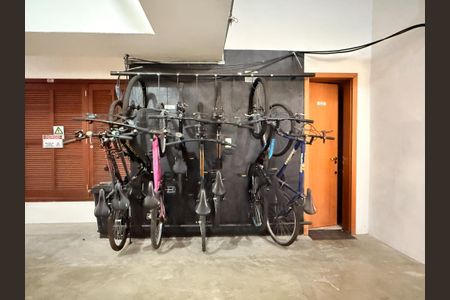 Apartamento à venda com 80m², 3 quartos e 2 vagasBicicletário 