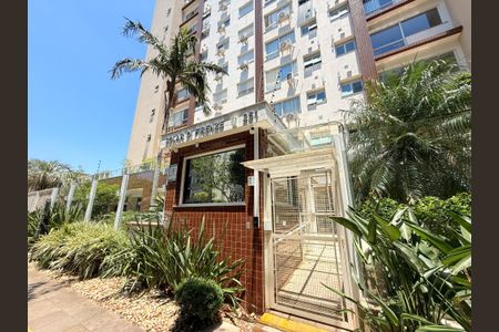 Apartamento à venda com 80m², 3 quartos e 2 vagasFachada