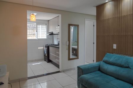 Sala de apartamento para alugar com 2 quartos, 50m² em Jardim Albertina, Guarulhos