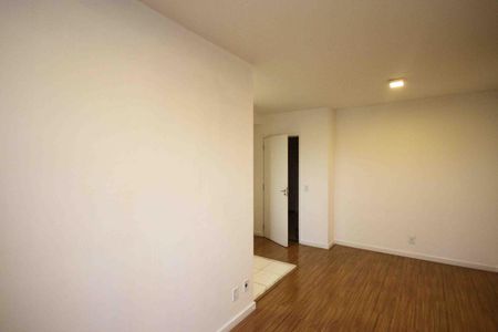 Sala  de apartamento para alugar com 2 quartos, 45m² em Jardim Ibitirama, São Paulo