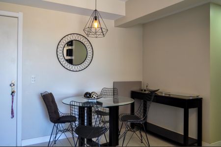 Apartamento à venda com 68m², 2 quartos e 1 vaga