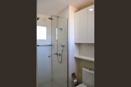 Apartamento à venda com 68m², 2 quartos e 1 vaga