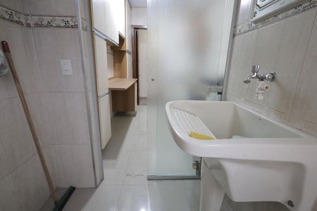 Apartamento à venda com 73m², 3 quartos e 2 vagasÁrea de Serviço