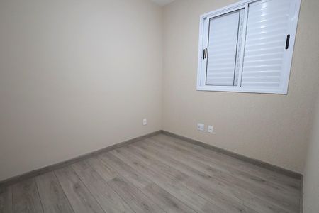 Apartamento à venda com 73m², 3 quartos e 2 vagasQuarto 2