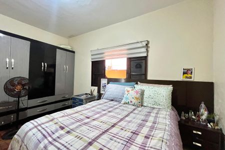 Casa à venda com 286m², 3 quartos e 4 vagasSuite