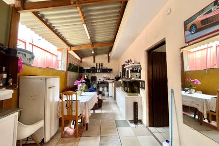 Casa à venda com 286m², 3 quartos e 4 vagasÁrea de Serviço