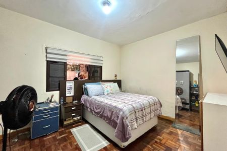 Casa à venda com 286m², 3 quartos e 4 vagasSuite