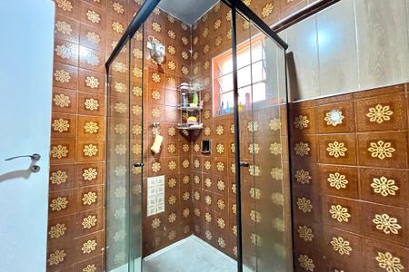 Casa à venda com 286m², 3 quartos e 4 vagasBanheiro Corredor