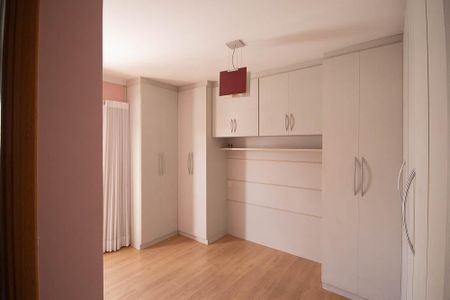 Casa à venda com 111m², 3 quartos e 3 vagasQuarto 1