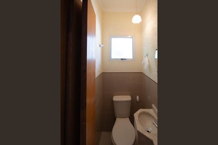 Casa à venda com 111m², 3 quartos e 3 vagasLavabo