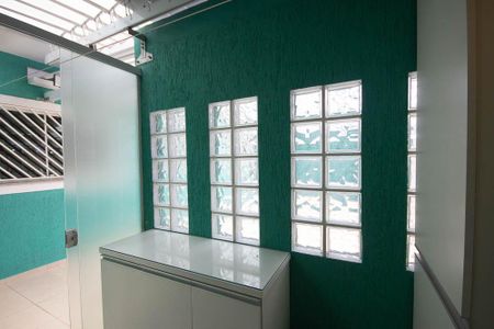 Casa à venda com 111m², 3 quartos e 3 vagasÁrea de Serviço