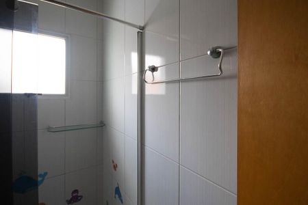 Casa à venda com 111m², 3 quartos e 3 vagasBanheiro 3