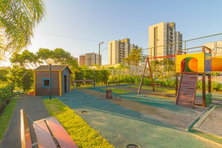 Casa de condomínio à venda com 228m², 3 quartos e 2 vagasÁrea comum - Playground