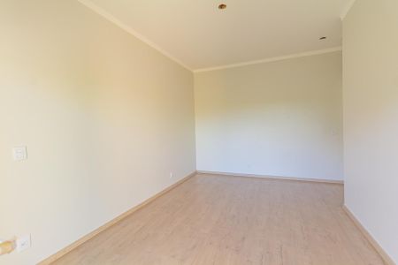 Casa de condomínio à venda com 228m², 3 quartos e 2 vagas Casa de condomínio à venda com 228m², 3 quartos e 2 vagasSuíte 1