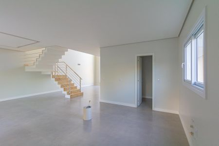 Casa de condomínio à venda com 228m², 3 quartos e 2 vagasSala/Cozinha