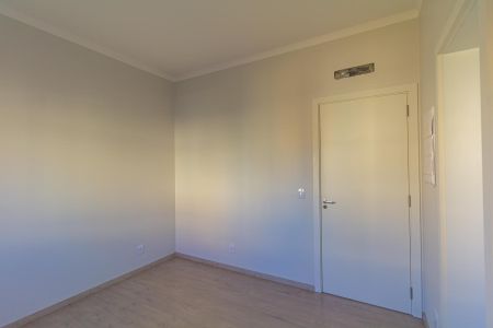 Casa de condomínio à venda com 228m², 3 quartos e 2 vagasSuíte 3