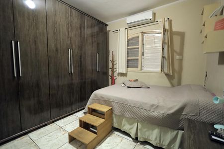 Casa para alugar com 164m², 5 quartos e 2 vagasQuarto 5