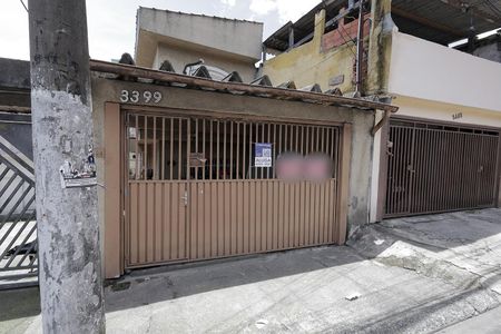 Casa para alugar com 164m², 5 quartos e 2 vagasFachada