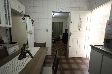 Casa para alugar com 164m², 5 quartos e 2 vagasCozinha