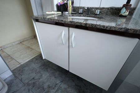 Casa para alugar com 164m², 5 quartos e 2 vagasBanheiro 2