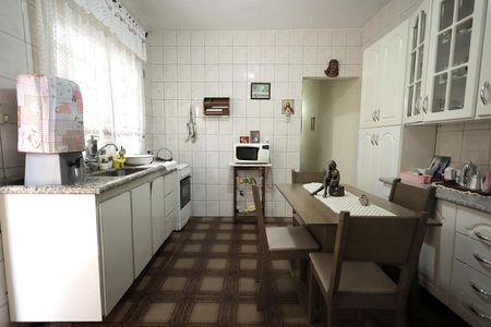 Cozinha de casa para alugar com 5 quartos, 164m² em Vila Linda, Santo André