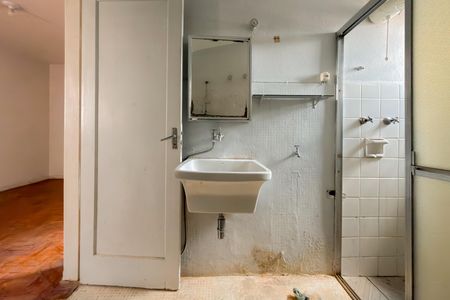 Apartamento à venda com 33m², 1 quarto e sem vagaBanheiro