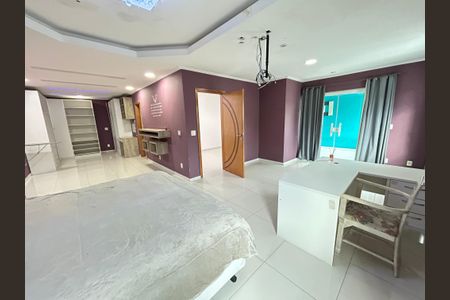 Casa para alugar com 266m², 4 quartos e 4 vagasSuíte