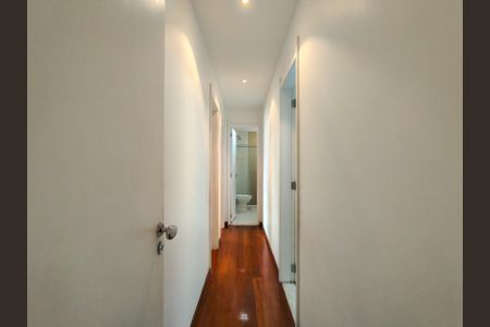 Apartamento à venda com 89m², 2 quartos e 1 vaga Apartamento à venda com 89m², 2 quartos e 1 vagaCorredor