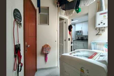 Apartamento à venda com 89m², 2 quartos e 1 vaga Apartamento à venda com 89m², 2 quartos e 1 vagaÁrea de Serviço