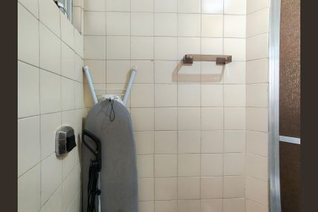 Apartamento à venda com 89m², 2 quartos e 1 vaga Apartamento à venda com 89m², 2 quartos e 1 vagaBanheiro de serviço