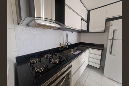 Cozinha de apartamento para alugar com 2 quartos, 48m² em Vila Nova Conceicao, Osasco