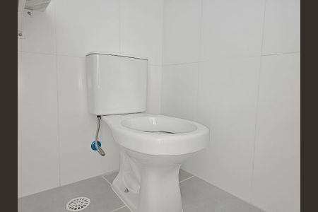 Apartamento à venda com 83m², 2 quartos e 2 vagas Apartamento à venda com 83m², 2 quartos e 2 vagasBanheiro Social