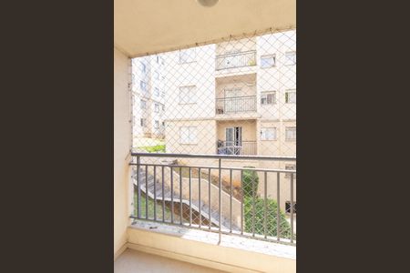 Sacada de apartamento para alugar com 2 quartos, 48m² em Parque Roseira, Carapicuíba