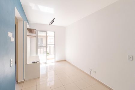 Sala de apartamento para alugar com 2 quartos, 48m² em Parque Roseira, Carapicuíba
