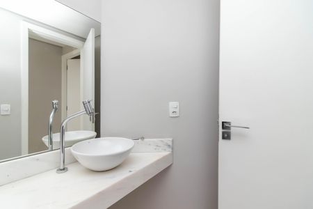 Apartamento à venda com 250m², 4 quartos e 4 vagasLavabo