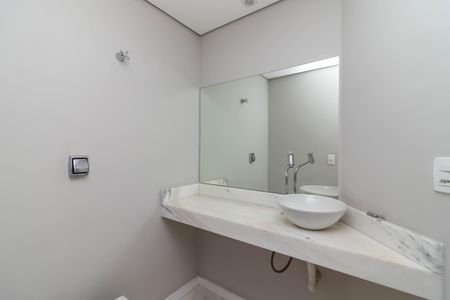 Apartamento à venda com 250m², 4 quartos e 4 vagasLavabo