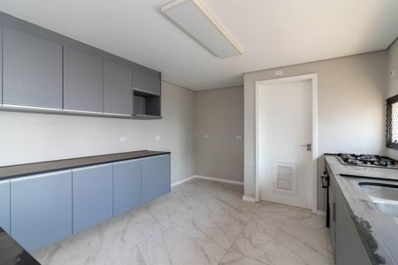 Apartamento à venda com 250m², 4 quartos e 4 vagasCozinha
