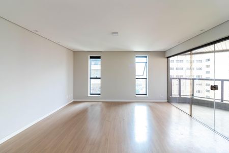 Apartamento à venda com 250m², 4 quartos e 4 vagasSala de Estar