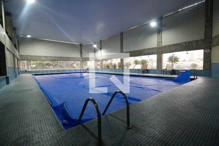 Apartamento à venda com 250m², 4 quartos e 4 vagasÁrea comum - Piscina