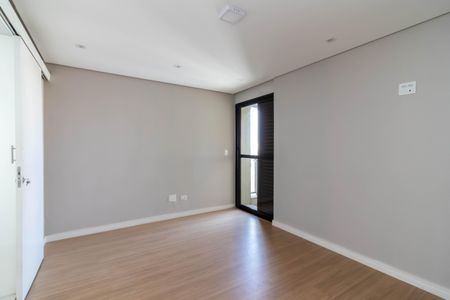 Apartamento à venda com 250m², 4 quartos e 4 vagasSuíte 3