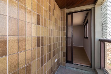 Apartamento à venda com 250m², 4 quartos e 4 vagasVaranda da Suíte 1