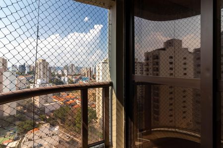 Apartamento à venda com 250m², 4 quartos e 4 vagasVaranda da Suíte 4