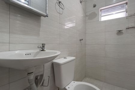 Banheiro de casa para alugar com 1 quarto, 60m² em Jardim Guilhermino, Guarulhos