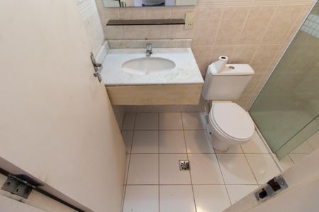 Apartamento à venda com 106m², 3 quartos e 2 vagas Apartamento à venda com 106m², 3 quartos e 2 vagasBANHEIRO SOCIAL