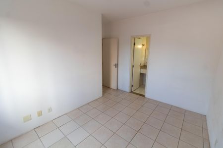 Apartamento à venda com 106m², 3 quartos e 2 vagas Apartamento à venda com 106m², 3 quartos e 2 vagasSUITE
