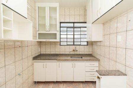 Casa à venda com 174m², 3 quartos e 2 vagasCozinha