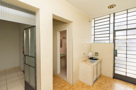 Casa à venda com 174m², 3 quartos e 2 vagasÁrea de Serviço