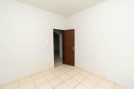 Casa à venda com 174m², 3 quartos e 2 vagasQuarto 2