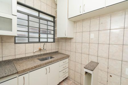 Casa à venda com 174m², 3 quartos e 2 vagasCozinha