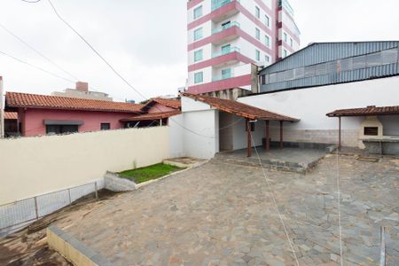 Casa à venda com 174m², 3 quartos e 2 vagasQuintal e Espaço Gourmet